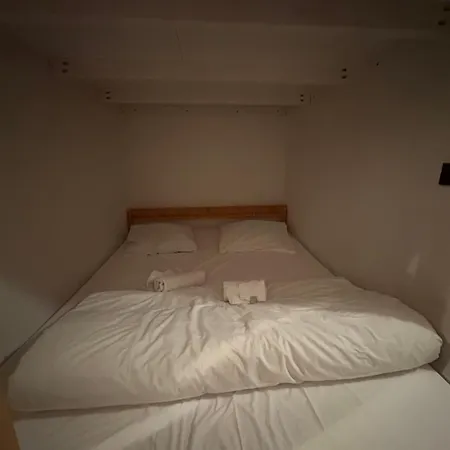 - Inout - 4 Beds Flat S-j10 Διαμέρισμα *