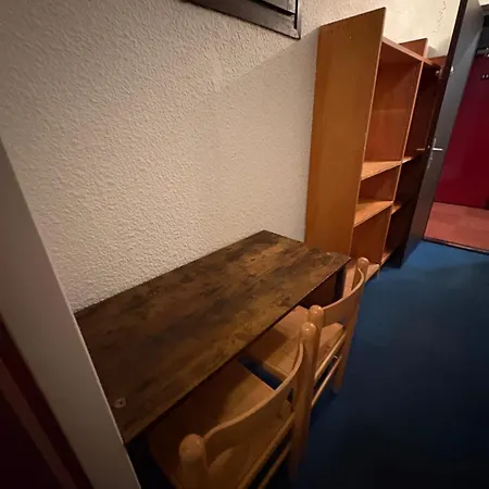 - Inout - 4 Beds Flat S-j10 *