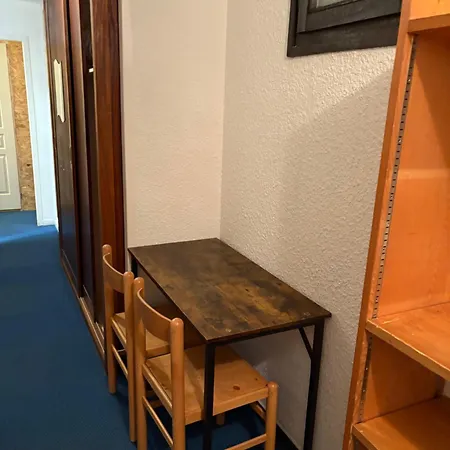 - Inout - 4 Beds Flat S-j10 * 瓦托伦斯